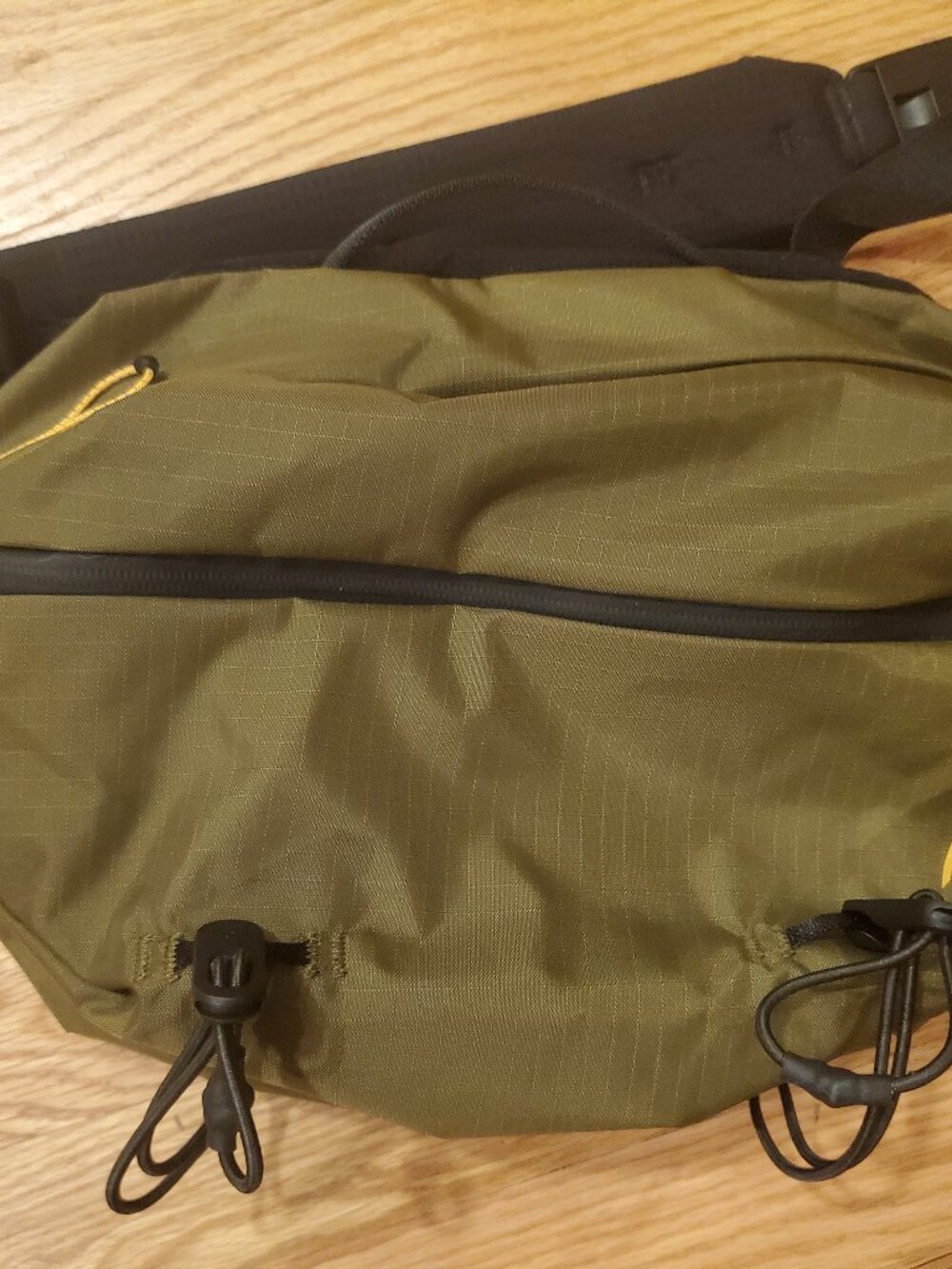 NWT Peak Design Outdoor Sling Bag 7L Liter - Color Kelp